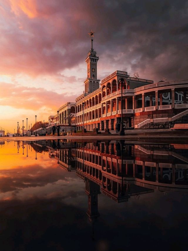 🇷🇺✨ “Moscow on <$100: 2 Days of Icons, Metro Art & Cheap Eats”