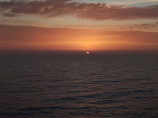 夕日が沈む頃、カンニテッロへ向かって。