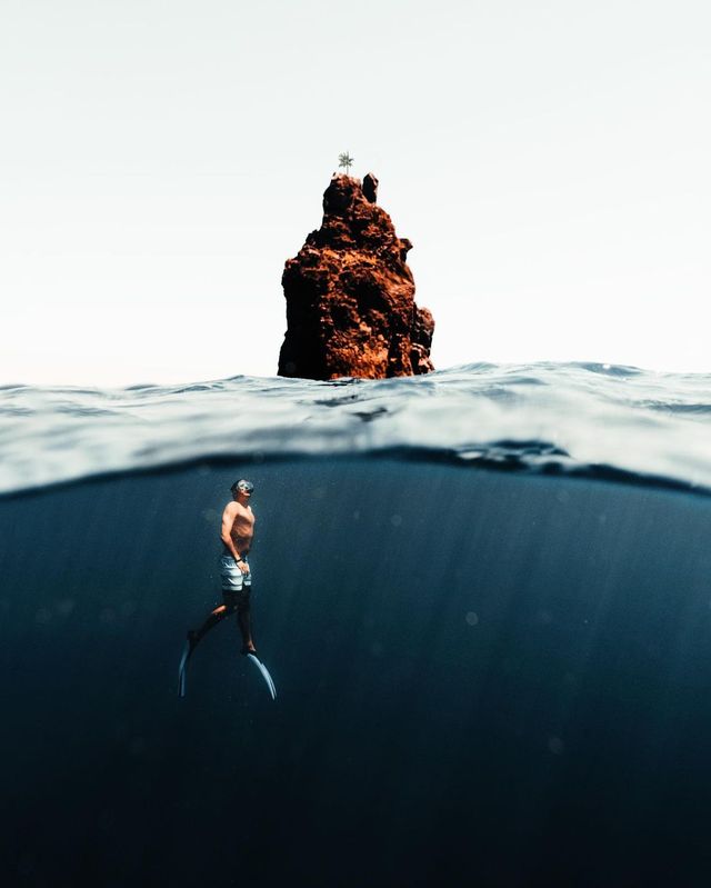 Immersed in Underwater Beauty: Exploring @visitmadeira 🌊🇵🇹