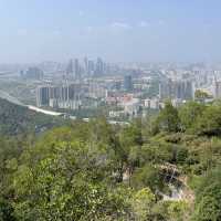 A hike with stunning views of Shenzhen 