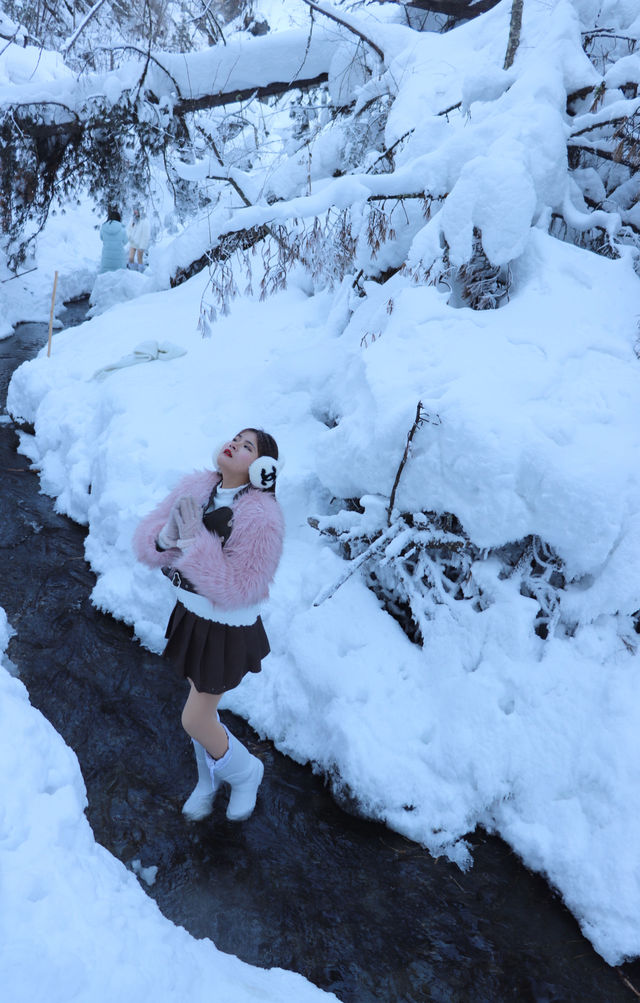 長白山超酷原生態探險體驗｜雪谷穿越、圍爐煮茶