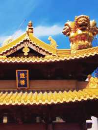 在全國醉貴的寺廟燒幾十塊的香，許幾千萬的願！