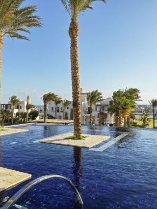 🌟 Hurghada's Hidden Gem: Ancient Sands Resort 🌴