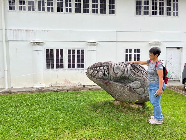 免簽的大馬·Sarawak Museum老館外走走