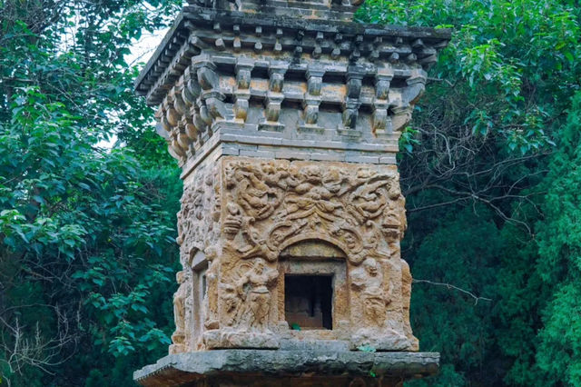 四門塔，集人文景觀和歷史文化於一體的旅遊勝地。