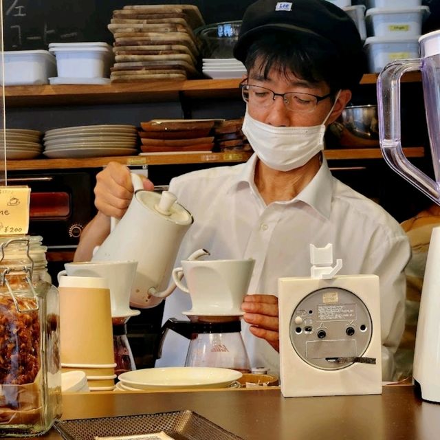 good coffee & breakfast