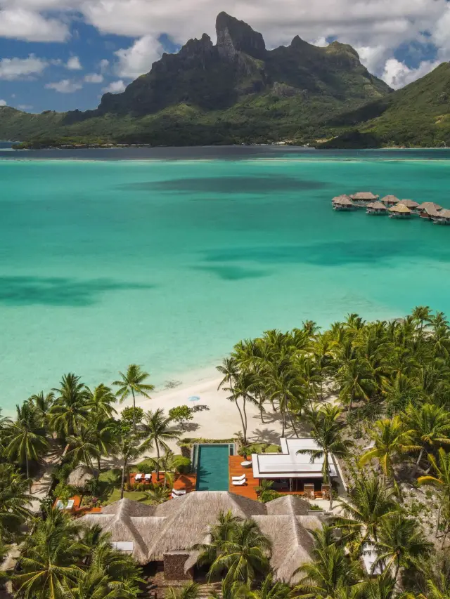 French Polynesia | Autumn Travel Season Guide.