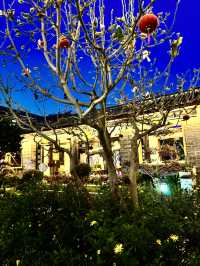 束河這家民宿韻味十足，夜景出片，寂靜的氛圍感十足！