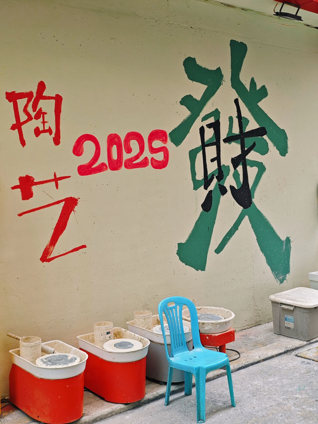 深圳市大芬油畫村：藝術的繽紛樂園