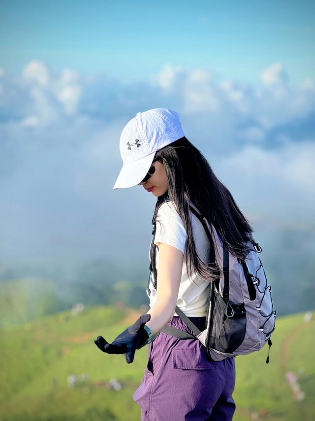 三官山回來，朋友都以為我去了新疆。
