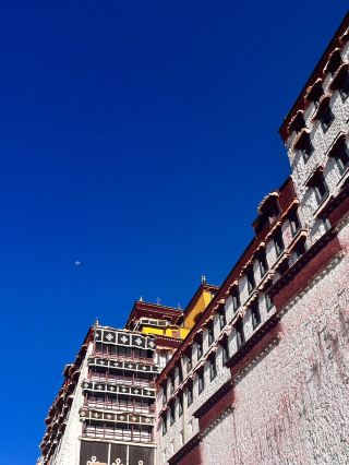 Linzhi-Shannan-Shigatse Senior-Friendly Travel Guide: A Must-Have for Parents' Trips