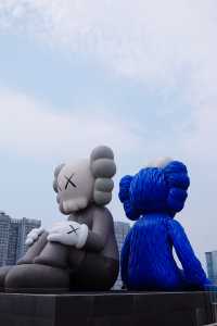 長沙旅遊攻略 | 國金中心超愛拍照打卡機位碼住 國金樓樓頂kaws,必打卡點位建議