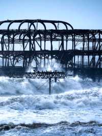 Brighton, UK: A Romantic Orange Sea View🩶