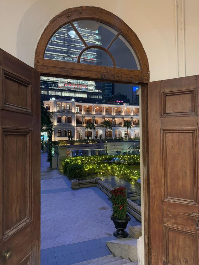 🥰尖沙咀隱世浪漫角落！1881 Heritage花園夜景正到痹！