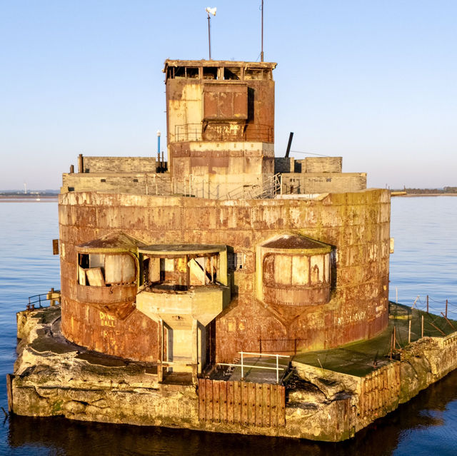Journey to Cleethorpes’ Abandoned WWII Forts