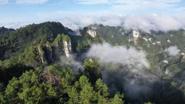 雲台山之巔，施秉等你來征服
