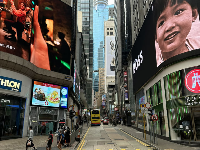 Hong Kong - Asias World City, Not As Expensive As You Think! Top Budget Tips