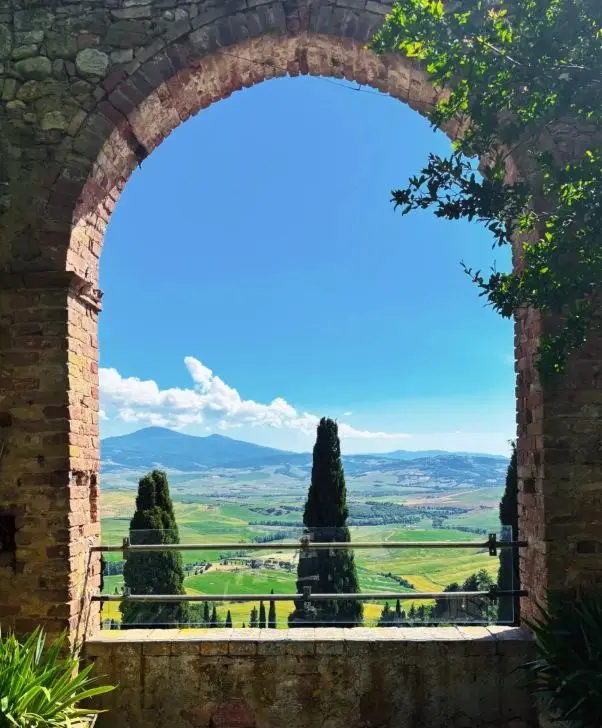 Tuscany, Italy's Heartbeat in an Artistic Poem!