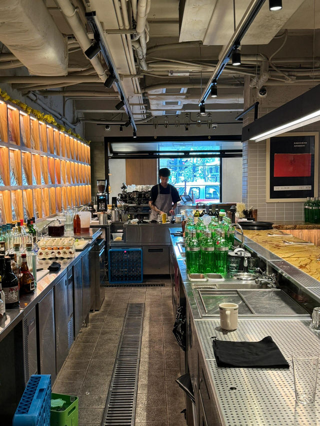 🇭🇰銅鑼灣黑膠迷天堂！唱片主題Cafe挖到寶～
