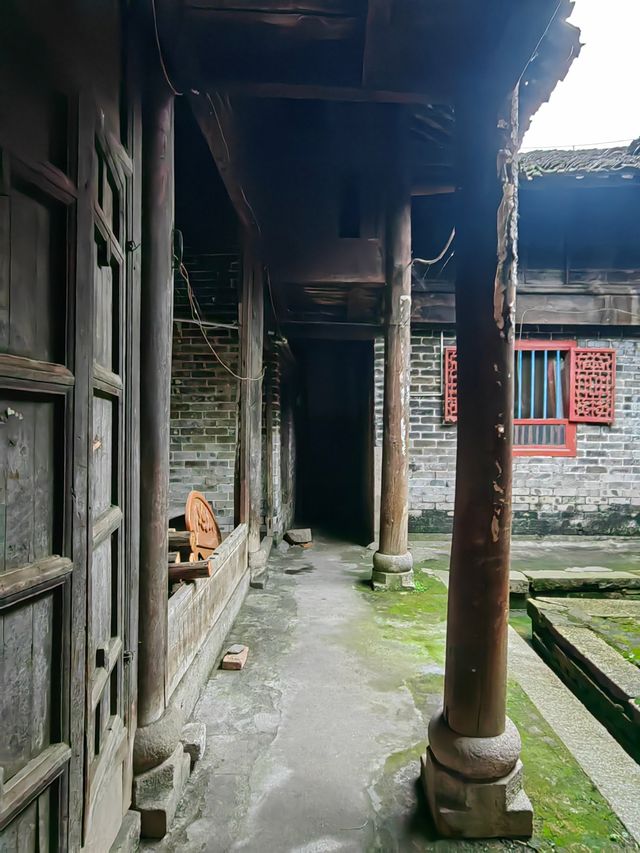 湖南岳陽張古英村王家塅