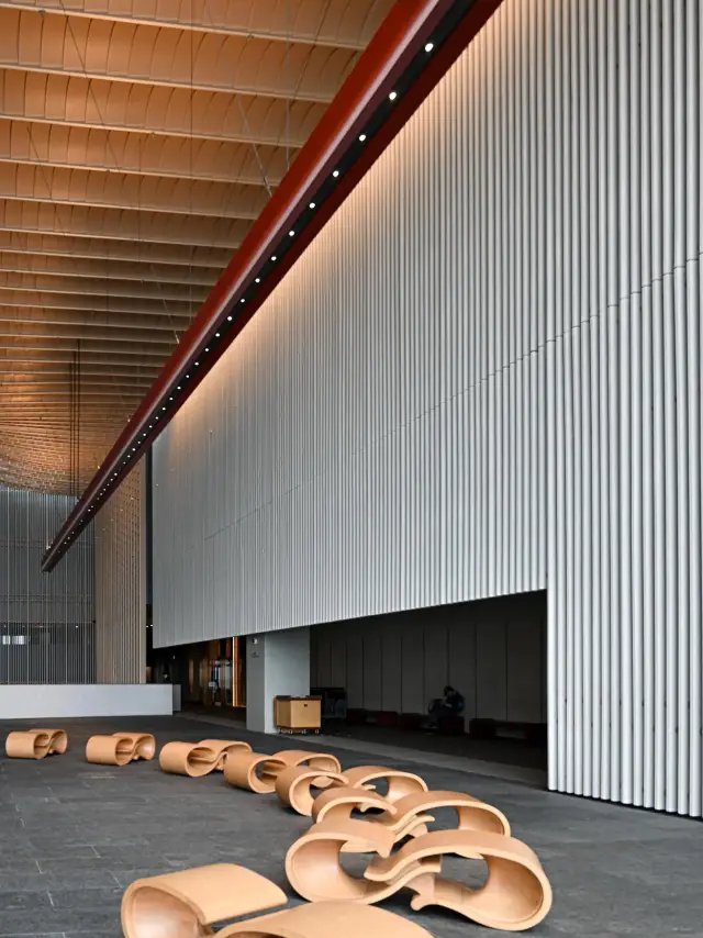 ความงดงามของศิลปะตะวันออก! คู่มือการเยี่ยมชมพิพิธภัณฑ์วัฒนธรรมพระราชวังฮ่องกง