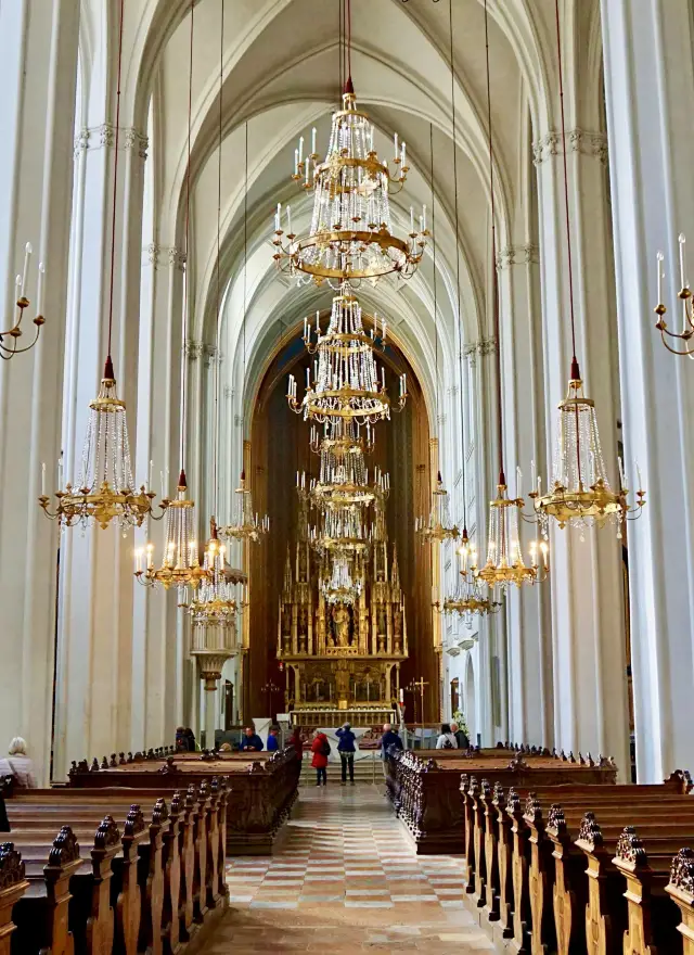 ออสเตรีย｜เวียนนา City walk (2) 