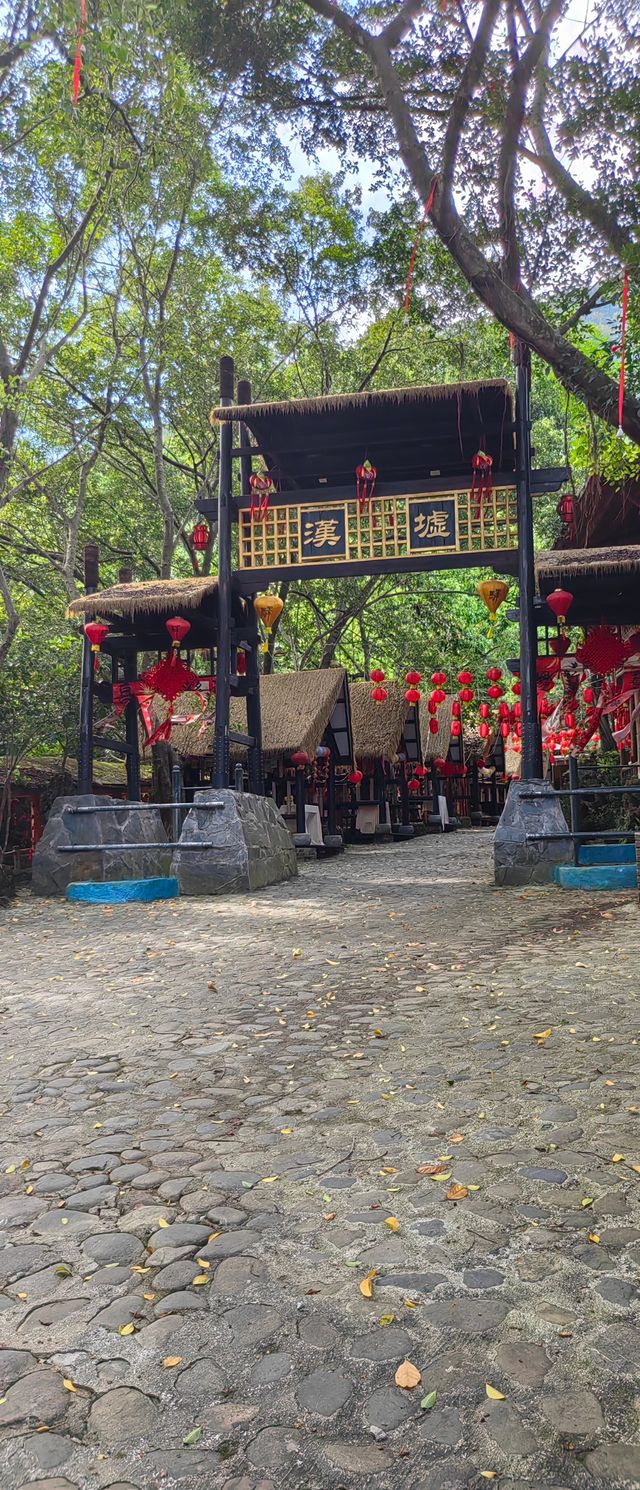 剛好遇上週末，來一場說走就走的旅行，雖然只有短暫的2天，但也不免感到疲憊，從一開始的期待到捨不得離開，也