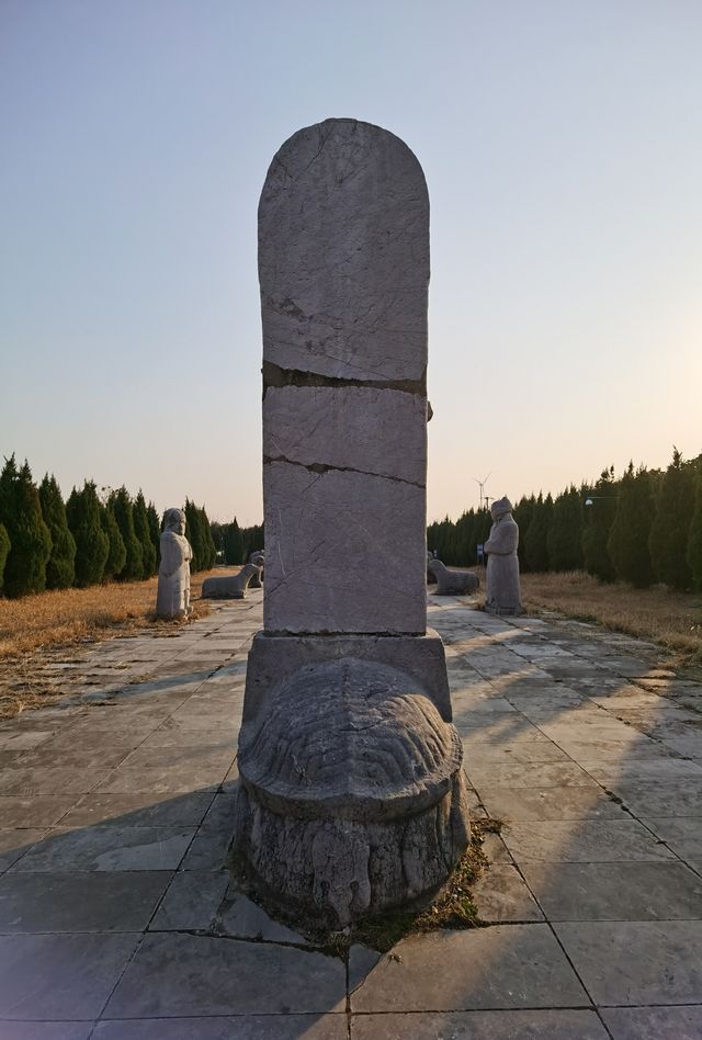 化明塘嚴氏墓丨封藏了600年的淒美愛情故事 化明塘嚴氏墓丨封藏了600年的淒美愛情故事