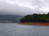 去東江湖白廊乘船觀光也太愜意了吧——湖南郴州