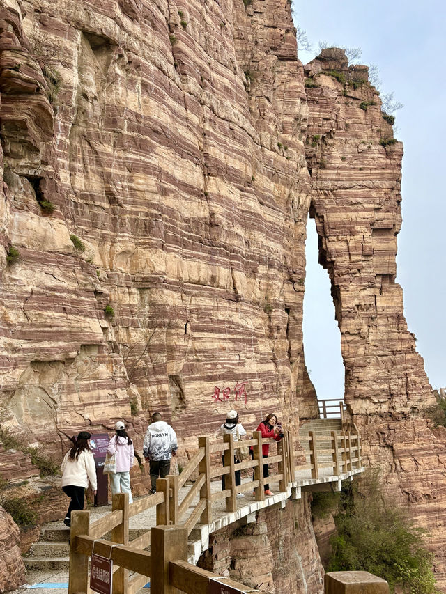 雲端漫步東太行雄、奇、險、峻令人意外 雲端漫步東太行雄、奇、險、峻令人意外