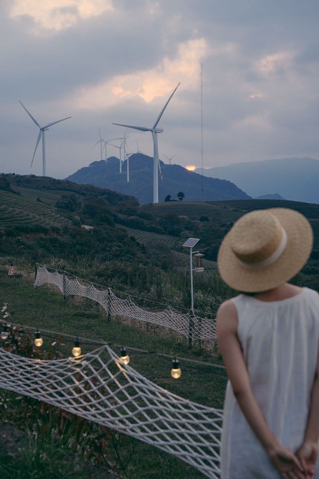 寧波1h直達！山頂露營觀風車絕美日落打卡地