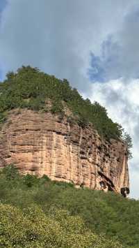 丹霞秘境尋古蹟