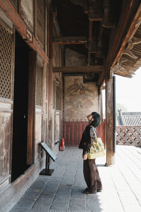敦煌に匹敵する平遥鎮国寺の五代木造建築と彩色彫刻完全攻略 | Trip