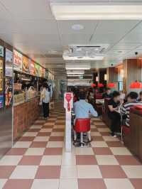 강남에서 즐기는 정통 아메리칸 샌드위치