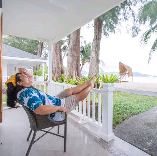 รีสอร์ทหรู5ดาว บรรยากาศดีติดทะเลภูเก็ต
