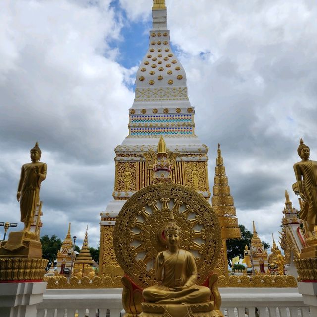 พระธาตุนคร พระธาตุประจำวันเกิดของคนเกิดวันเสาร์