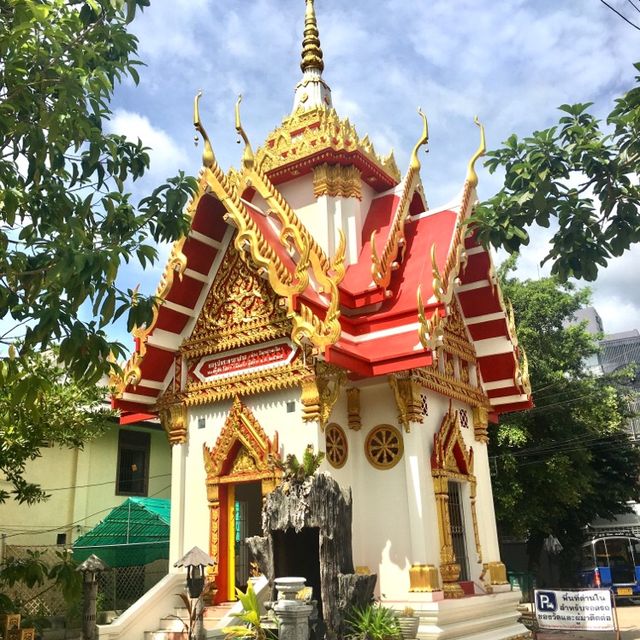 Wat Wang Tawang Tok