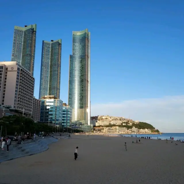 The beach in the city, Haeundae Beach
