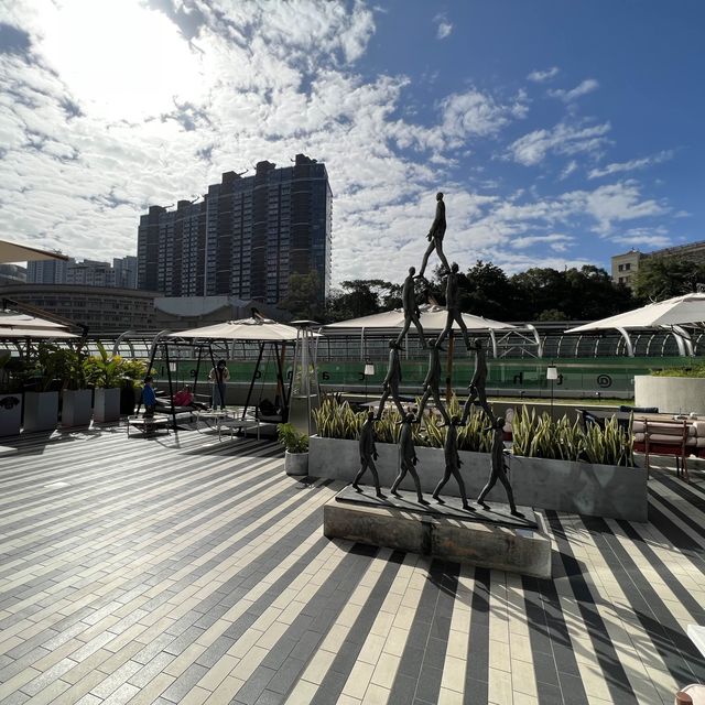 擁有香港仔避風塘海景的雅格酒店