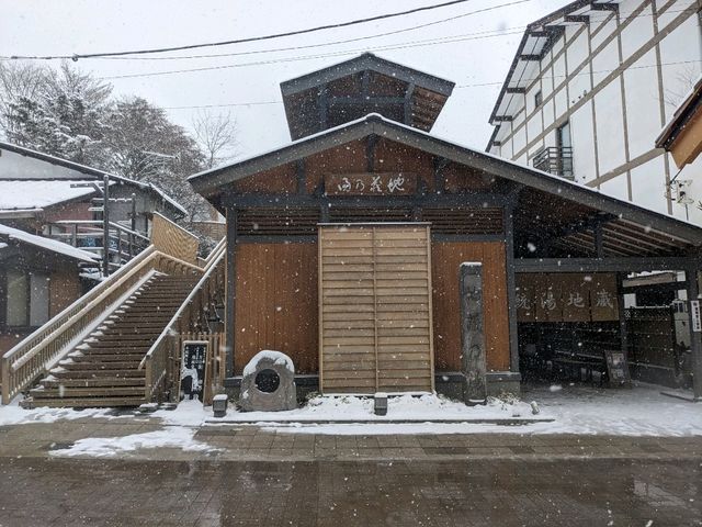 雪と一緒に楽しめる草津温泉