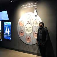 largest aquarium in Asia - Aqua Planet jeju