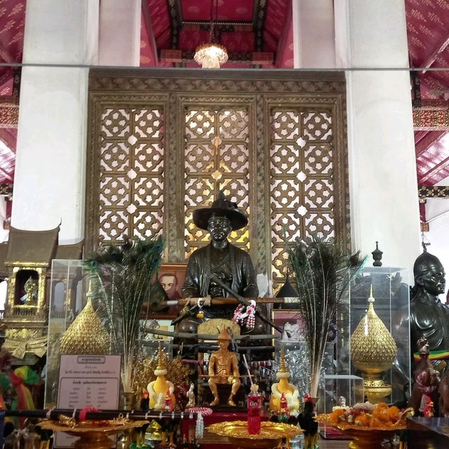 วัดอรุณราชวรารามราชวรมหาวิหาร