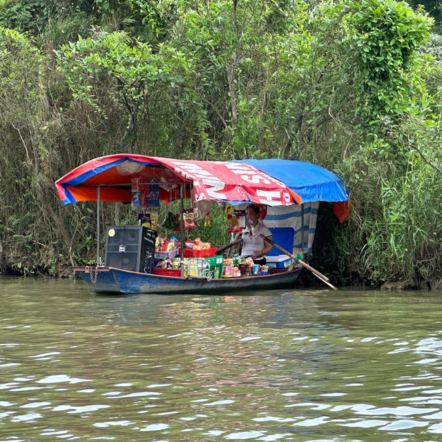 北越河內美景—香天寶刹Huong Pagoda