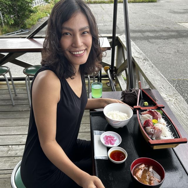 Super fresh sashimi tasting in Niigata 