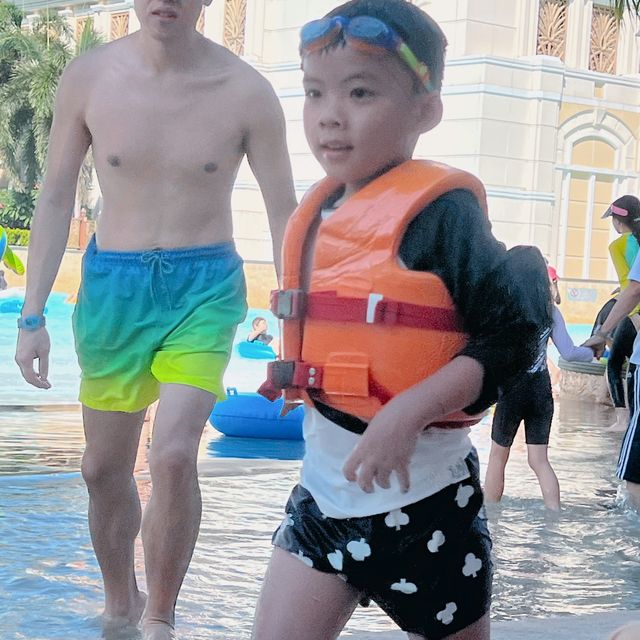 親子澳門遊 抵玩水上樂園