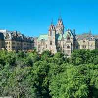 성에서의 하룻밤 Ottawa fairmont chateau laurier