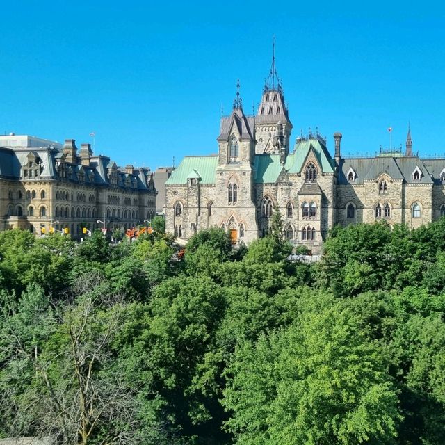 성에서의 하룻밤 Ottawa fairmont chateau laurier