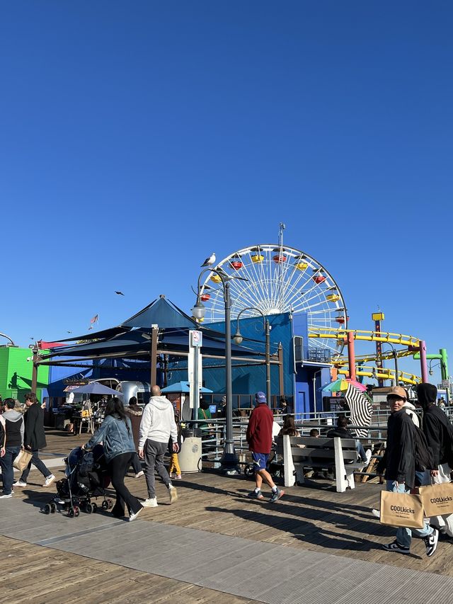 자유 한가득 산타모니카 비치🌊💙