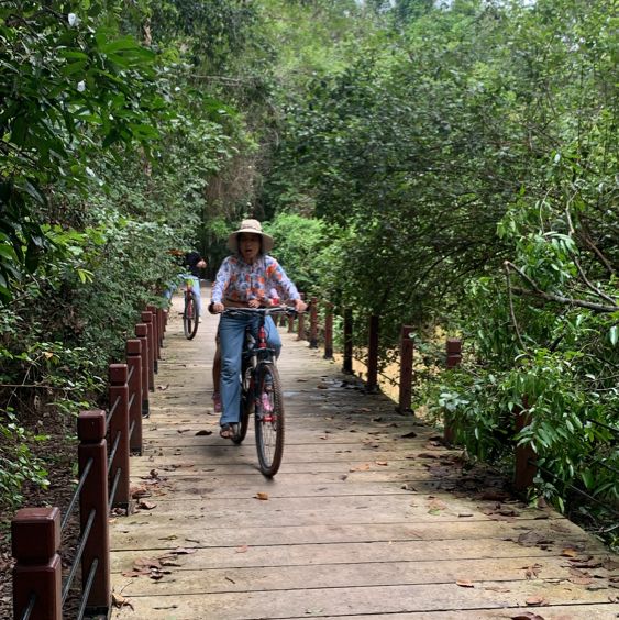 ផ្លូវកង់សម្រាប់នៅអង្គរវត្តនិងប្រាសាទនាគព័ន្ធ