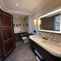 Unique Palace to stay at!